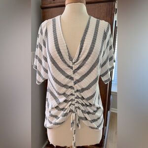 Women’s Blk/white stripe BKE Tie front